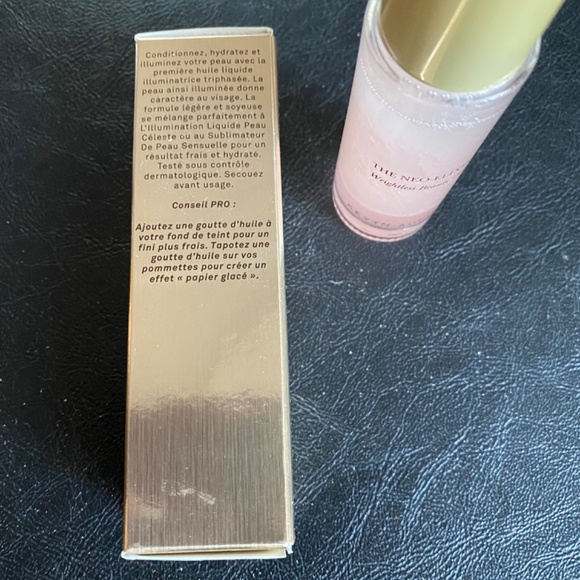 NEW!!!  Kevyn Aucoin The Neo-Elixir Weightless Beauty Oil with carton - Picture 5 of 6